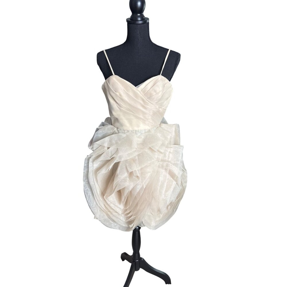 Elegant Cream Wedding Dress